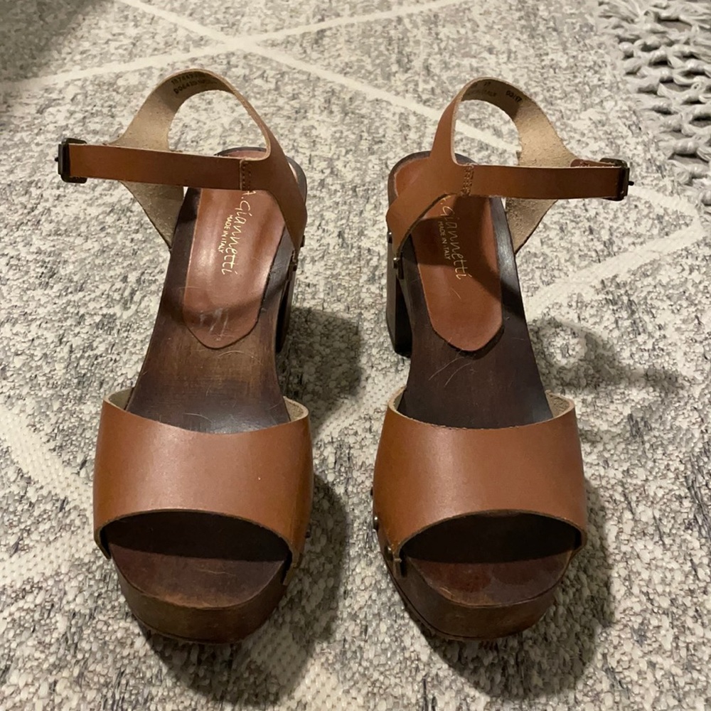A. Giannetti Brown Chunky Heel